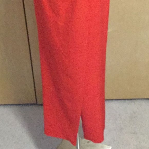 Draped Crepe Sheath Dress with Necklace - Picture 6 of 8